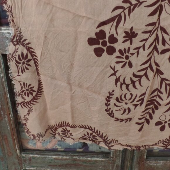 Free People Iconic Print Bandana Scarf 27" x 27" TAN with Brown Floral NWOT - Picture 6 of 8